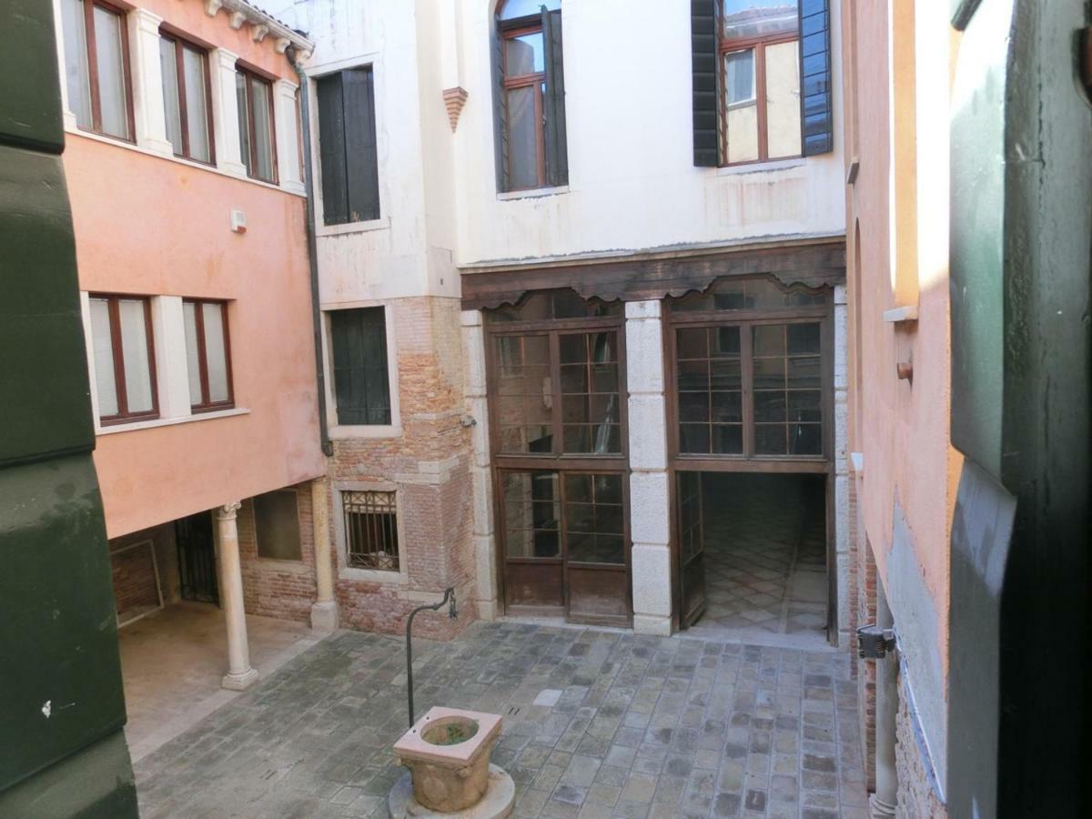 San Marco White Apartment Venezia Esterno foto