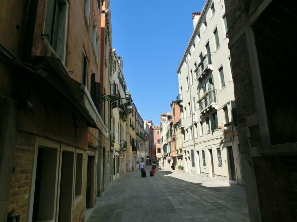San Marco White Apartment Venezia Esterno foto